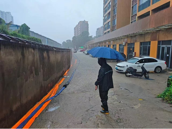 台风潭美肆虐三亚！住建局迅速行动，全力抢险排涝  第4张