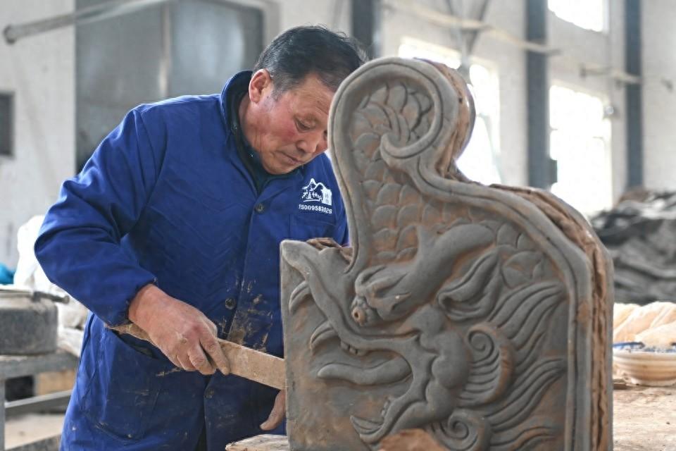 120 年历史的魏氏砖雕，如何让村民挣上文化钱？  第1张