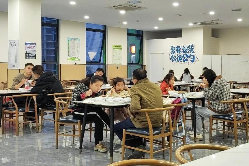 城市公共服务设施建设加快，成都高新区居民幸福感爆棚  第3张