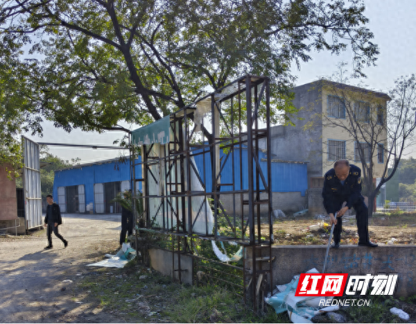 宁远县交通运输综合行政执法大队：烈日下的清道夫，还公路一片净土  第1张