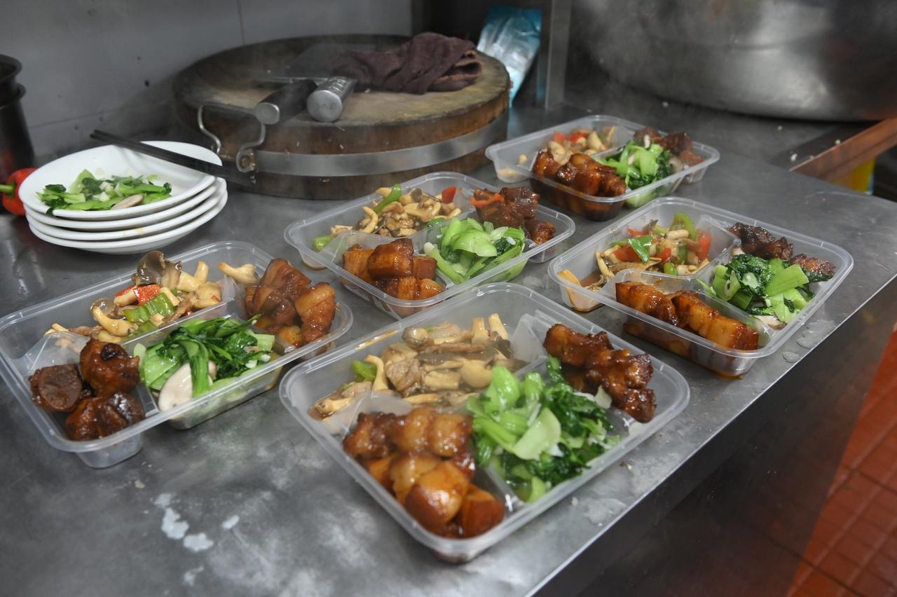 71 份盒饭背后的温暖：老妈妈大饭堂为避灾安置点村民送午餐  第3张