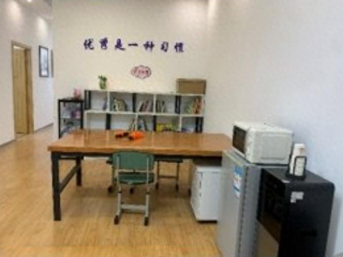 成华区槐树店社区打造微图书馆，助力儿童阅读
