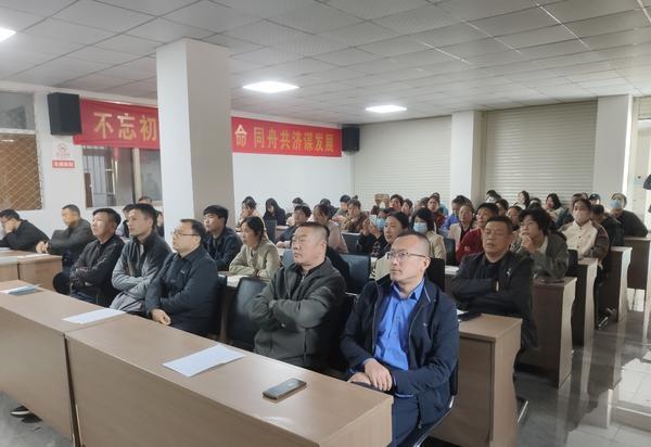 参加红十字救护员培训，提升基层应急能力，为国防动员保驾护航  第2张