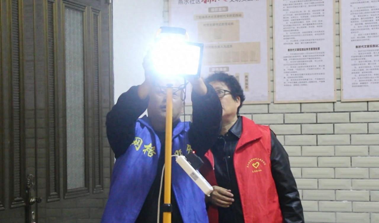 台风天停课不停学，泰顺一初中生在避灾安置点的特殊学习