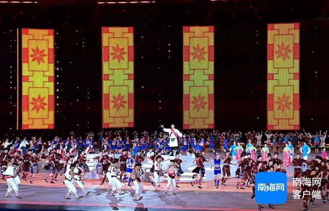 56个民族齐聚三亚，全国少数民族运动会闭幕式点燃激情之夜  第3张
