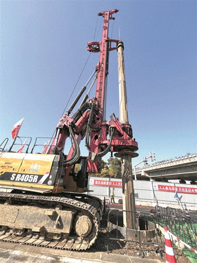 通江大道快速化改扩建工程正式启动，72米深桩基施工揭秘，明年春节前将迎来重大进展  第1张
