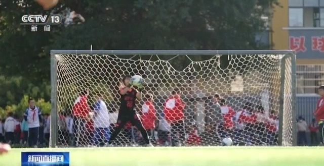 跨越山海的热血足球梦：贵州榕江小学生巴西友谊赛背后的故事  第2张