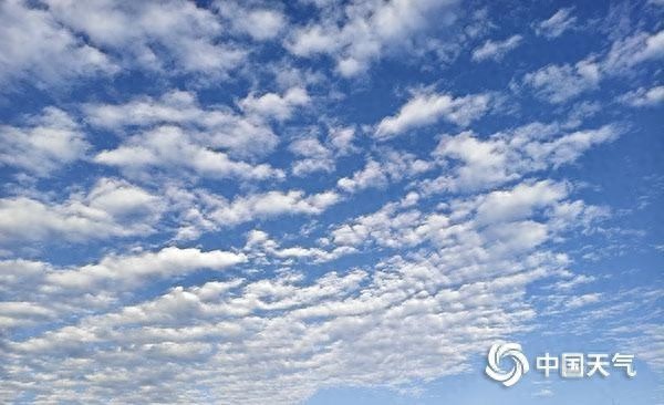 湖南天气大变脸！今天晴朗温暖，明后天小雨来袭，早晚温差大，你准备好了吗？  第1张