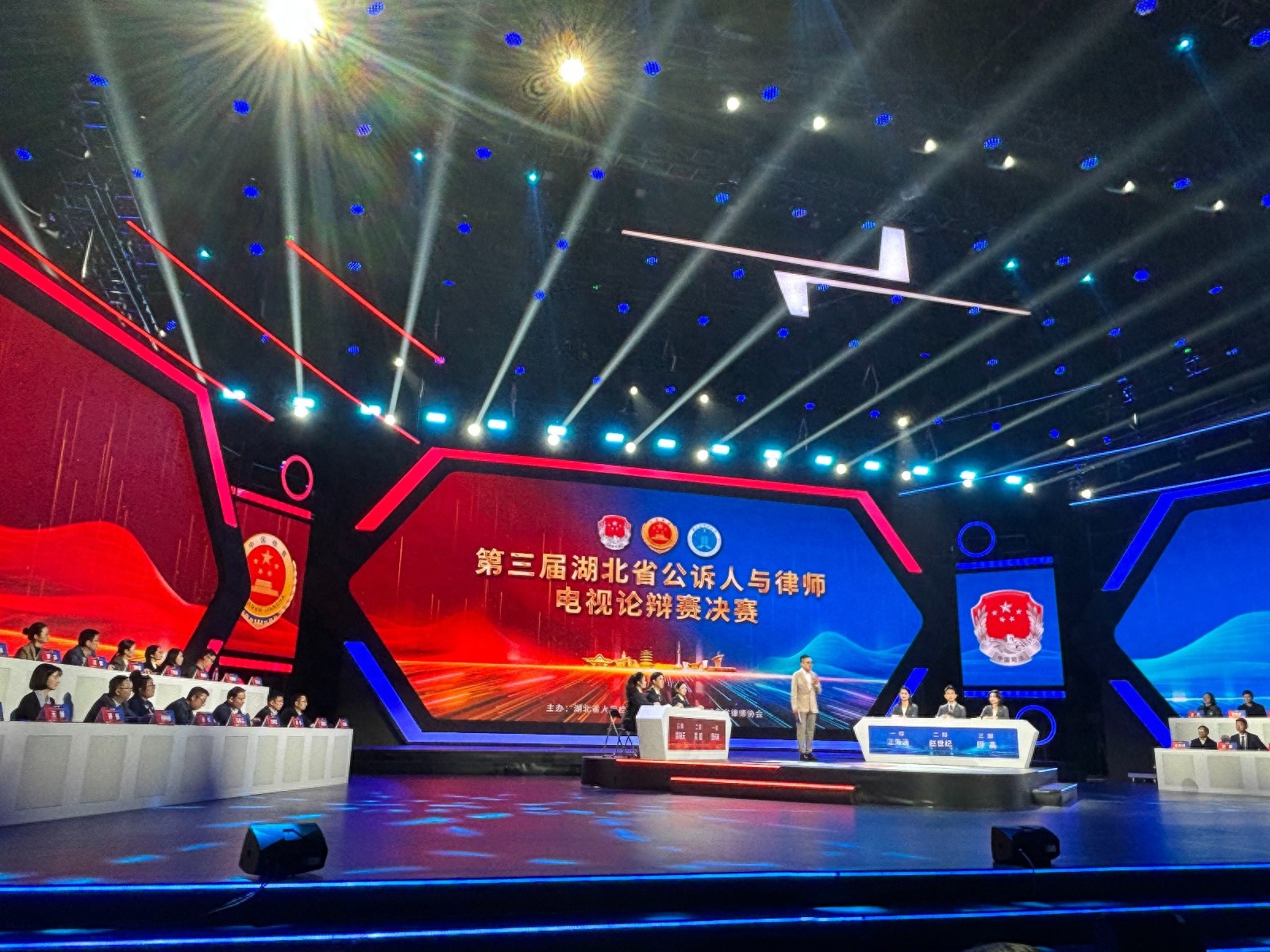 揭秘！商业机会、知假买假、直播间卖保健品，这些行为究竟是否构成犯罪？  第1张