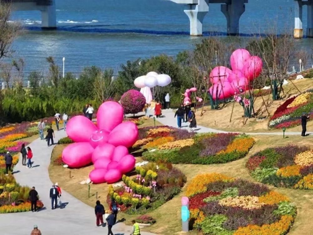 烟台芝罘区2024年蝶变：海上世界、朝阳所城、崆峒胜境三大项目引领城市新封面  第1张