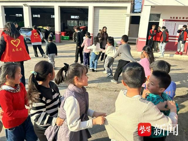 11月30日，江苏镇江的这场志愿服务活动，如何用爱与温暖点亮困境儿童的未来？  第2张