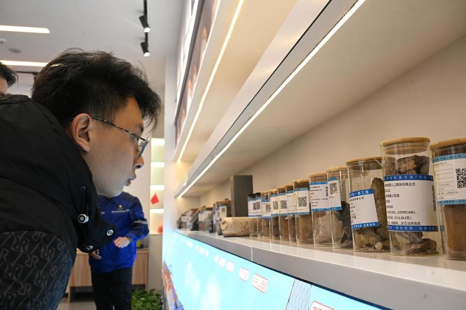 揭秘济南轨道交通7号线：穿越黄河的地下巨龙，如何破解地质迷宫？  第2张