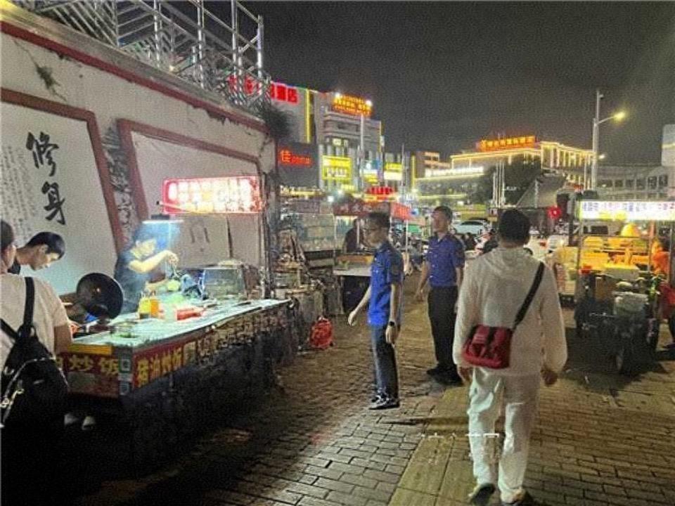 一封感谢信背后：南湾街道执法队高效处理乱摆卖，市民点赞  第1张