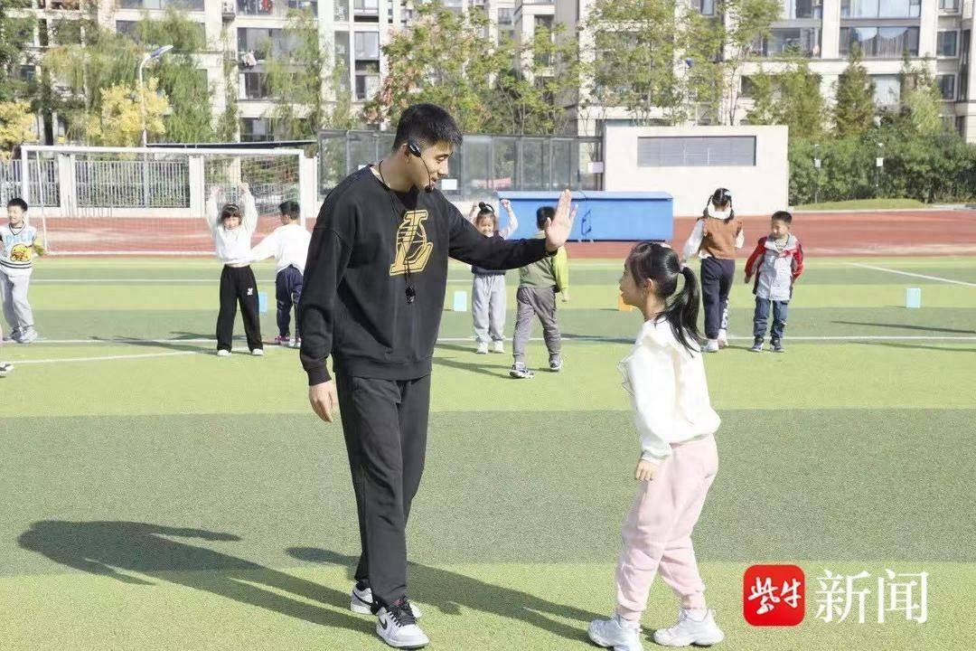 无锡老师跳韵律操火出圈，背后原因令人感动  第1张
