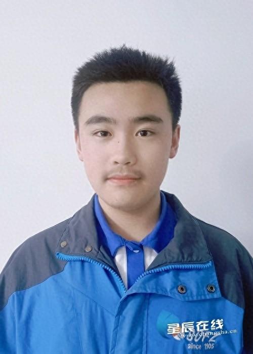 品学兼优、热心公益，他就是新时代好少年的典范