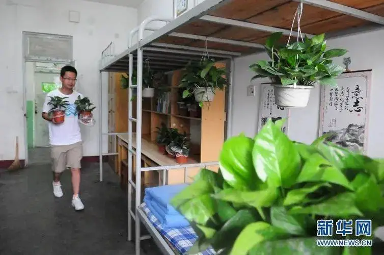 5 年内基本缓和高校学生宿舍供需矛盾,山西和广东是怎么做到的? 第2张 5 年内基本缓和高校学生宿舍供需矛盾,山西和广东是怎么做到的? 第2张