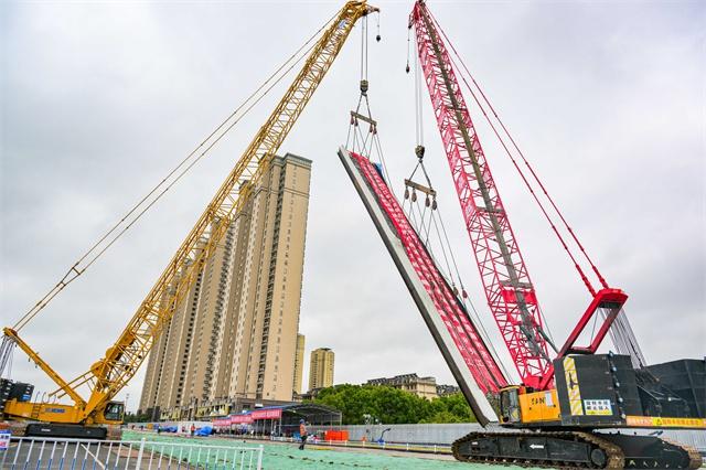 27 吨地连墙钢筋笼成功吊装，常州地铁 5 号线首个车站主体工程正式开工  第2张