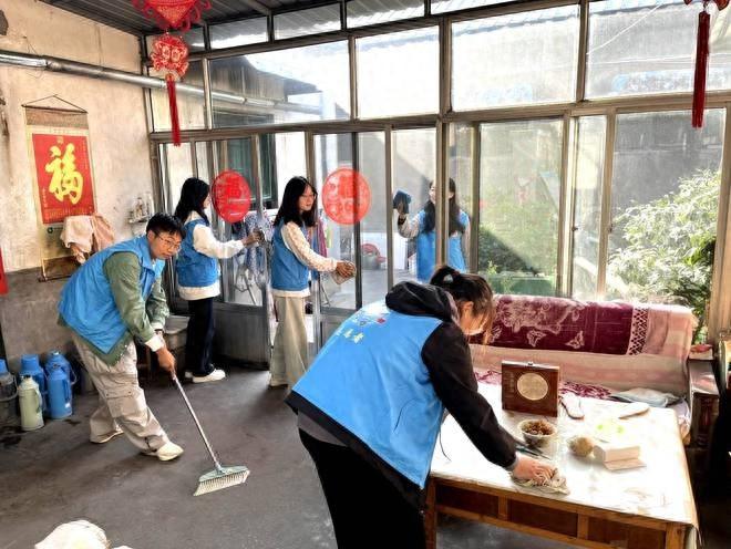 曲阜市鲁城街道南池社区：情暖夕阳，敬老助老志愿服务活动进行中  第1张