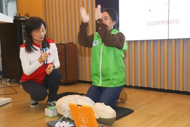 29 个城市文明志愿服务站点亮相，进博会期间将提供热情周到服务  第2张
