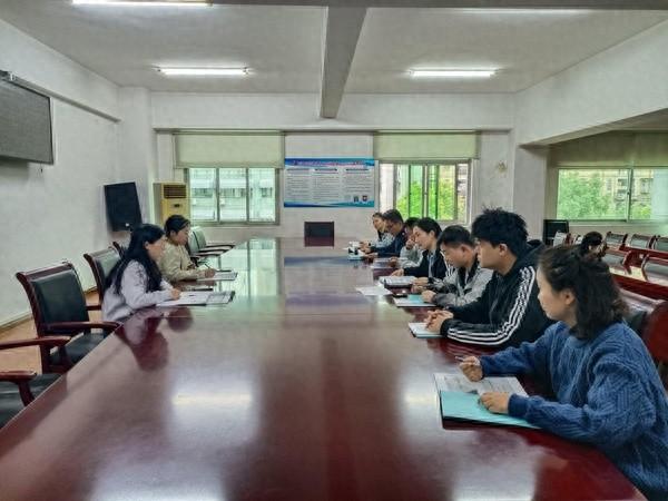 2024 年人口变动抽样调查登记工作培训会议召开，稻香村街道确保数据准确可靠  第1张