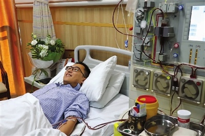 12年等待，306毫升希望：民警鞠沂韬的造血干细胞捐献之旅