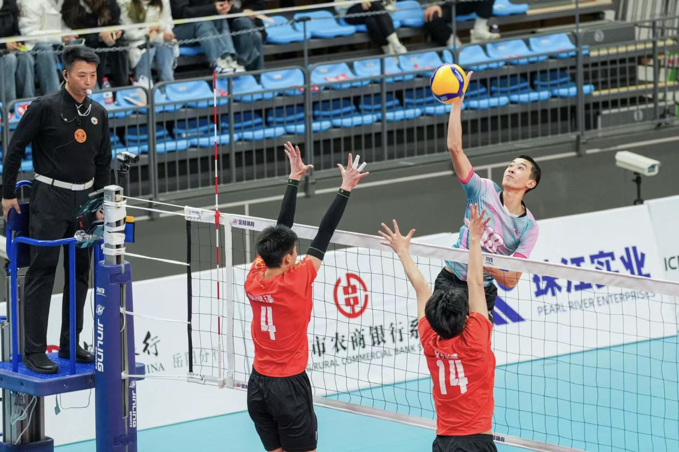 热血青春点燃三大球未来，全国青少年运动会见证新星崛起  第4张