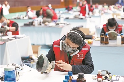 山西省总工会搭建舞台，让高技能人才在全国职业技能大赛中大放异彩  第1张