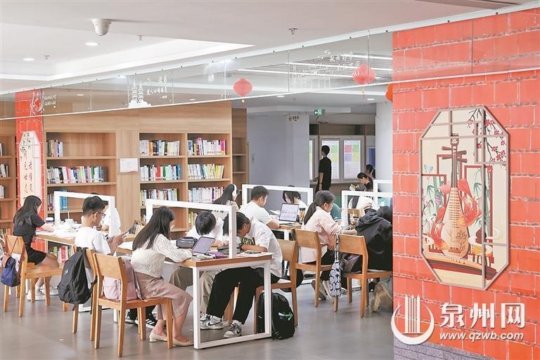 图书馆里竟然藏着一片森林！泉州市民的秘密阅读天堂曝光  第3张