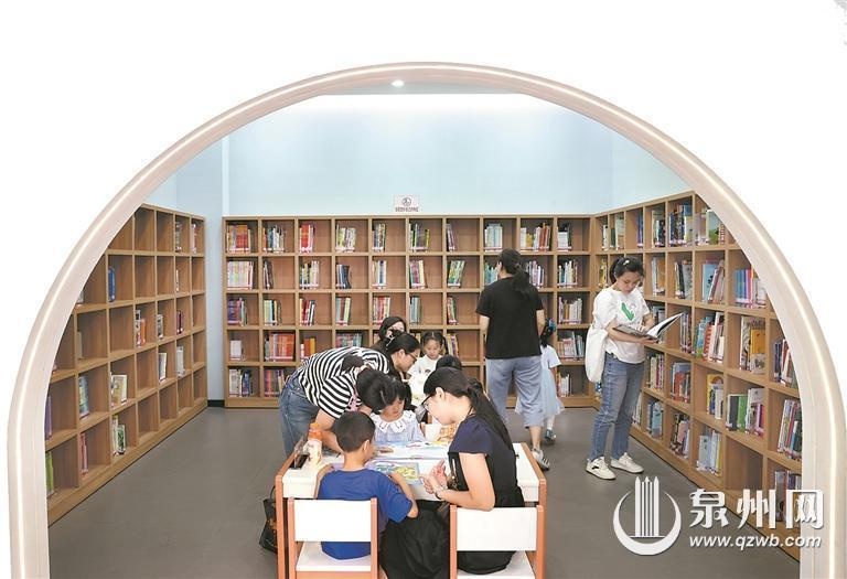 图书馆里竟然藏着一片森林！泉州市民的秘密阅读天堂曝光  第6张