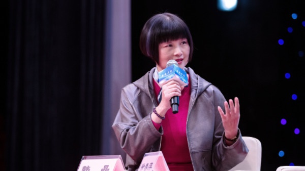 从‘神话’到‘东西’：导演邵艺辉的自我觉醒与成长，离婚男女背后的现实跌落  第2张