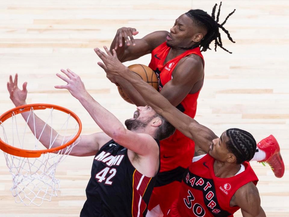 2024-2025赛季NBA常规赛惊现绝杀!猛龙队主场险胜热火队,比赛细节全揭秘 第4张 2024-2025赛季NBA常规赛惊现绝杀!猛龙队主场险胜热火队,比赛细节全揭秘 第4张