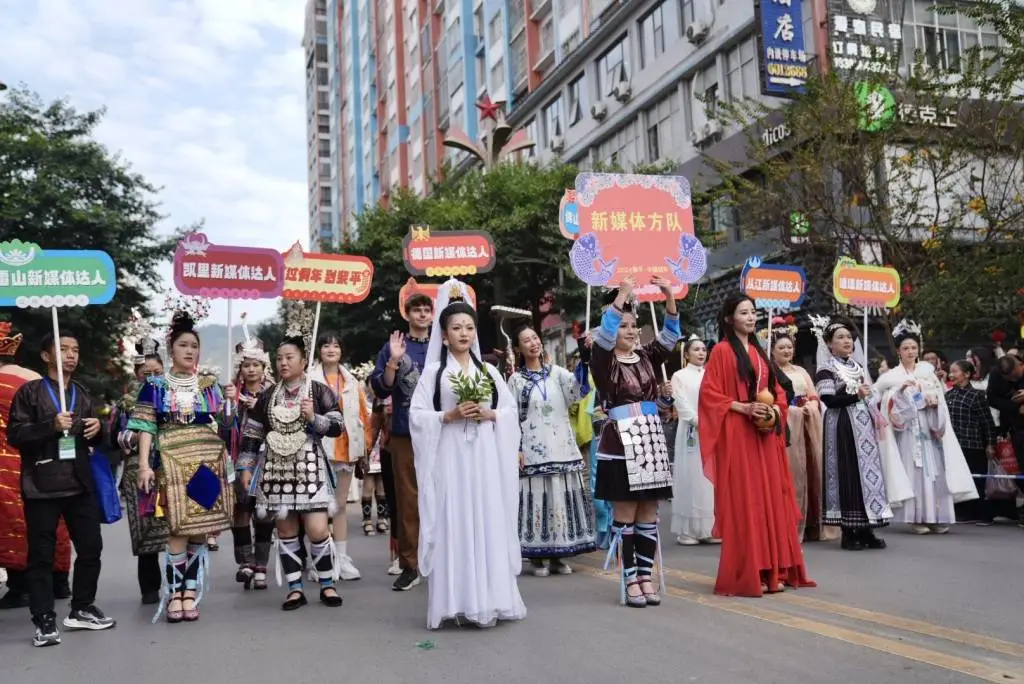 德国小伙三次参加侗年活动，深情表白：贵州就是我的家  第2张