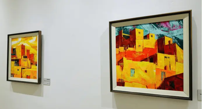 走进色彩喀什油画展：沪喀文化交流周的视觉盛宴，52幅喀什风情画作惊艳亮相  第4张