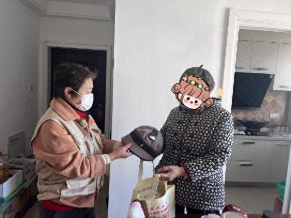 80岁邵奶奶的冬日暖阳：一场暖心亲邻行动，让爱在社区蔓延