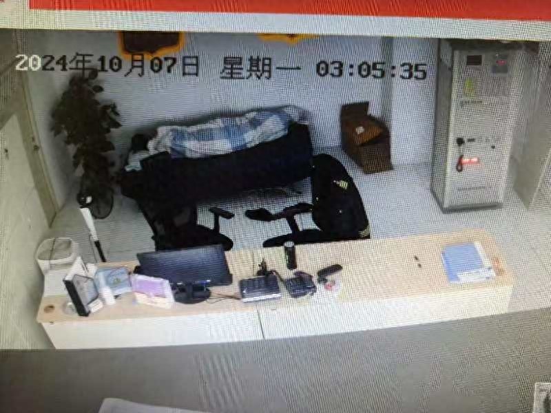 惊！北京一小区消防中控室竟成‘睡吧’，物业公司被重罚3700元