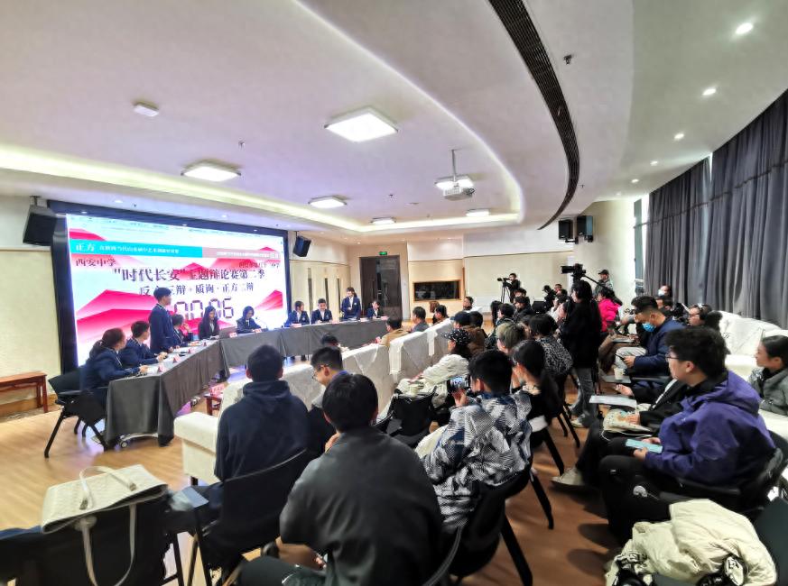 当传统水墨遇上飞速时代：艺术传承与创新的双刃剑辩论赛