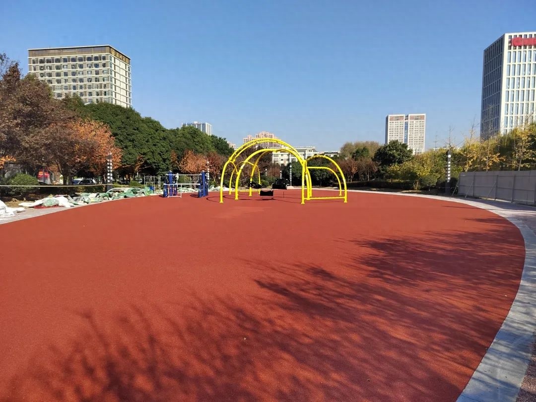 阜城新建体育公园：儿童游乐与健身设施一应俱全，市民休闲新去处