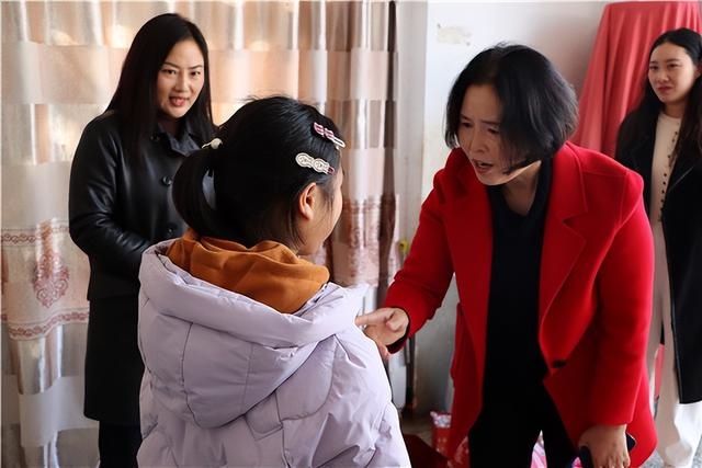 盱眙同心缘驿站四年坚守，300多名女童因爱绽放，这次她们能否走出心理困境？  第2张