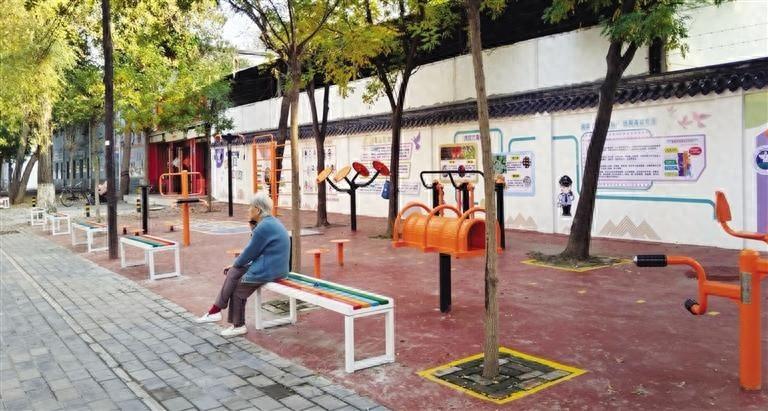 从破旧空地到休闲胜地，这个小区的变化令人惊叹  第1张