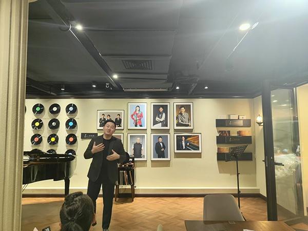 爱情主题音乐剧沙龙，费冬阳用歌声诉说爱的美好  第3张