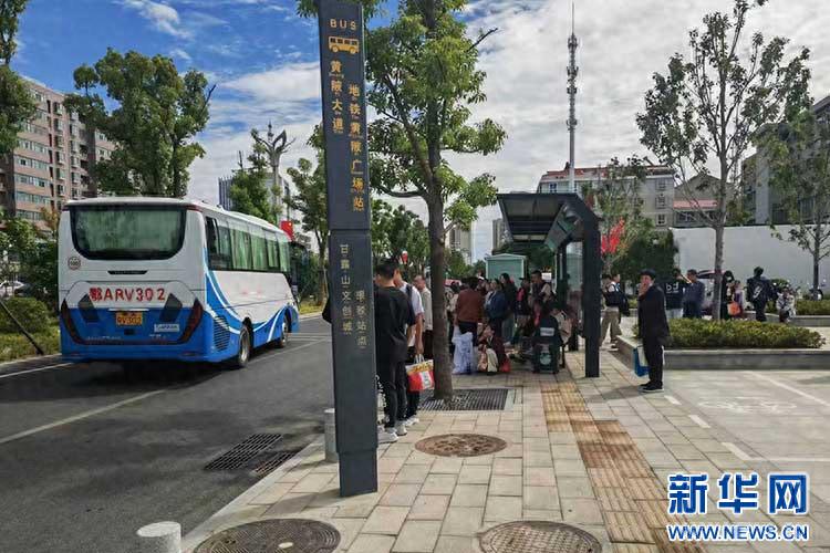 武汉黄陂区公交线路大调整！32 条线路实现公交地铁无缝换乘  第1张