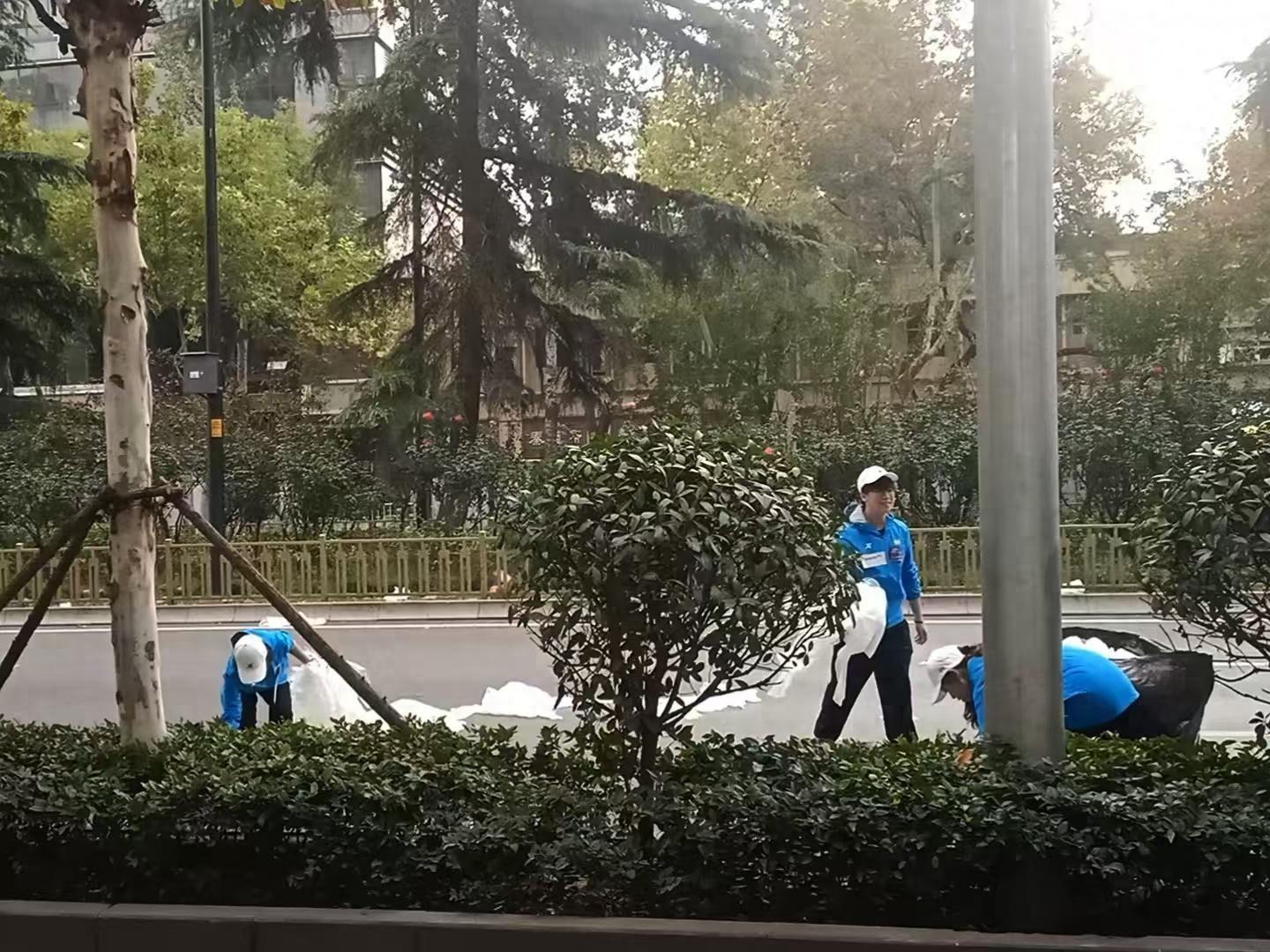 西马背后的蓝色力量，你知道他们有多辛苦吗？