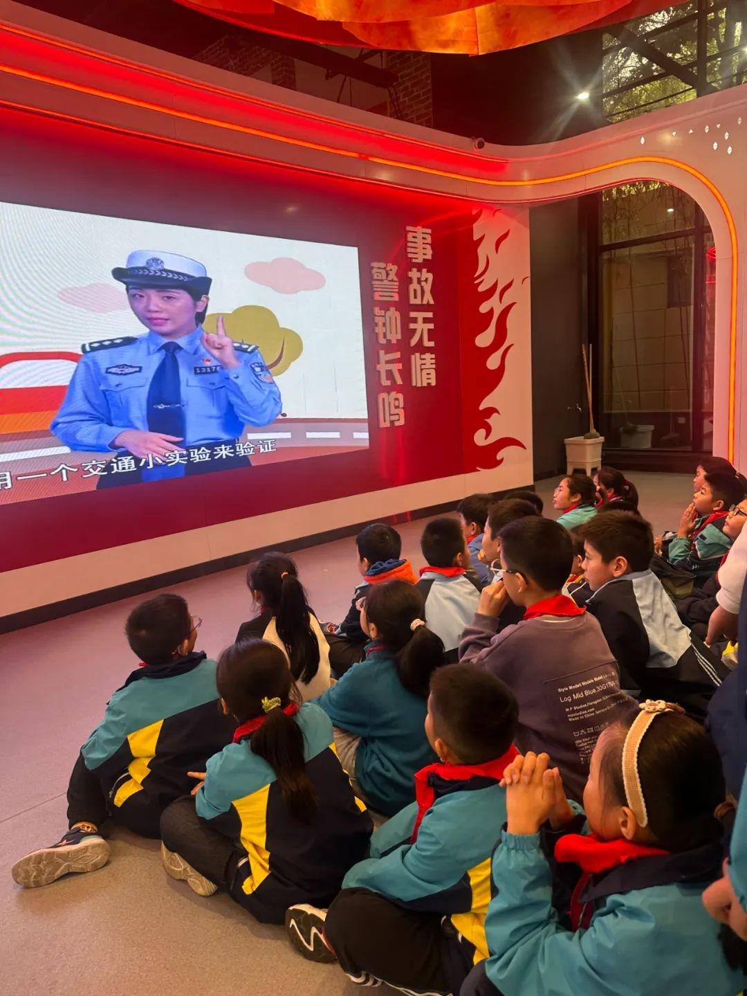太华路小学开展校内研学活动，安全生活馆和创客教室让学生们乐在其中  第4张