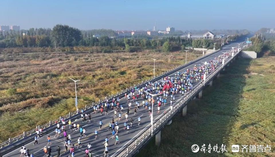 莱西公安全力护航马拉松，以最高标准打造最安全赛道  第2张