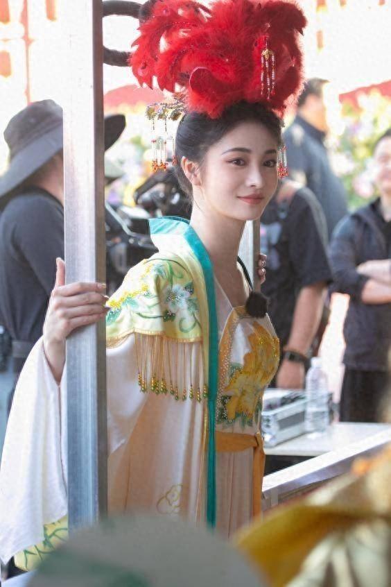 花儿绽放创意之美·村集特别企划：国风集市来袭，花儿们带你领略非遗魅力  第1张