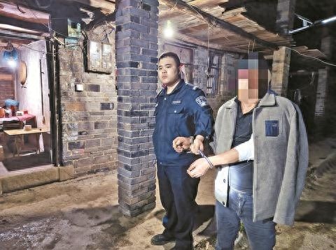 一个上午3户村民家中被盗，连电饭锅都被端走！警方紧急追查电动车嫌疑人