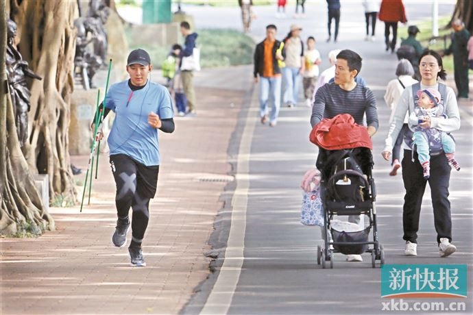 曾炜的无线电测向之旅：从树林到赛场，每一刻都是心跳加速的挑战  第8张