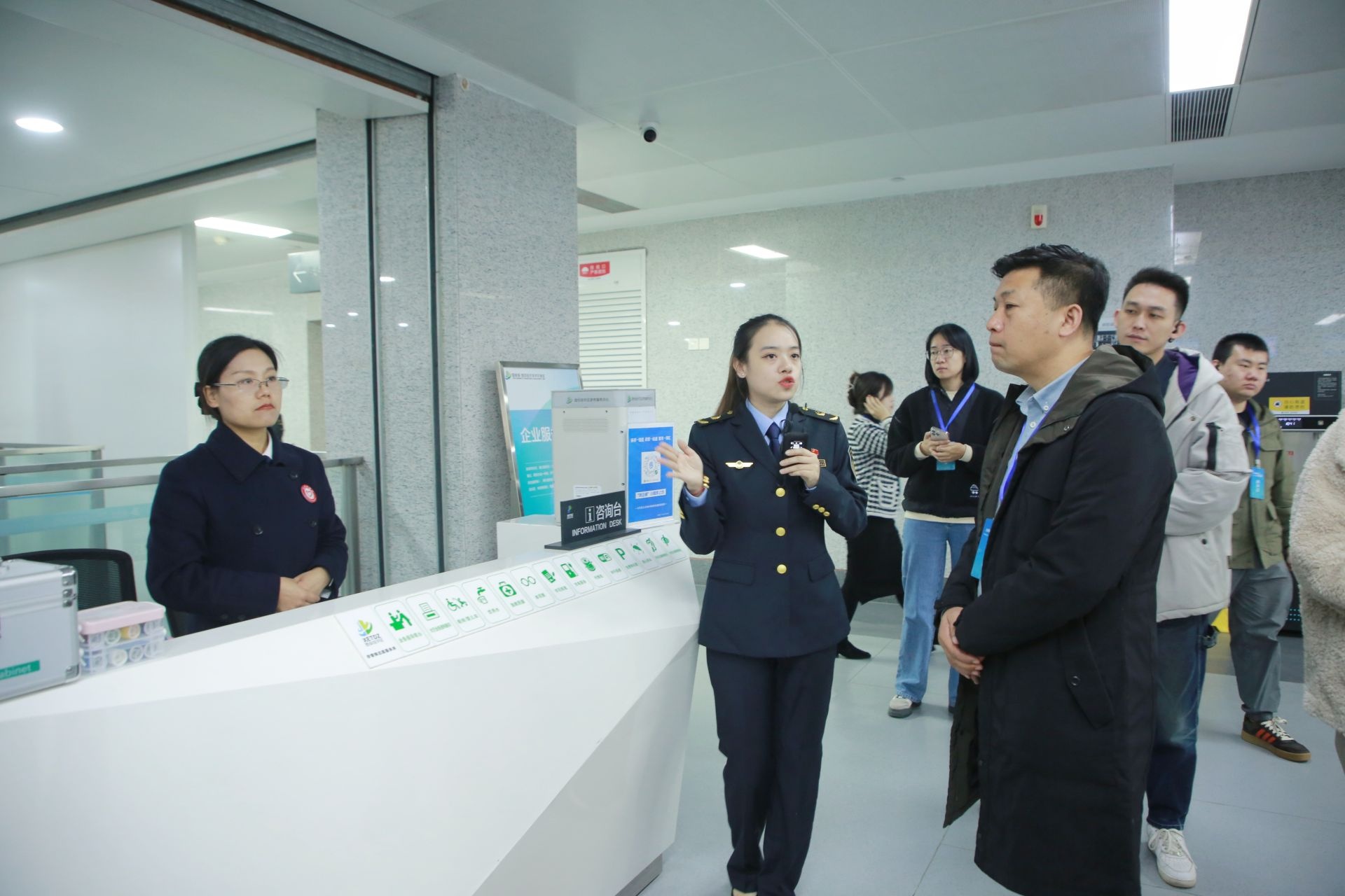 探秘西安：政务服务大升级，营商环境焕新颜，幸福生活触手可及  第6张