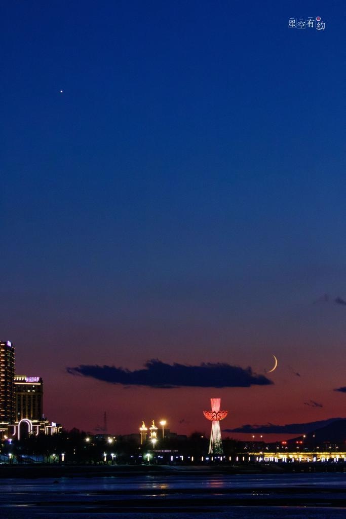 12月5日，金星伴月再现夜空，高颜值星月童话等你来观赏  第2张