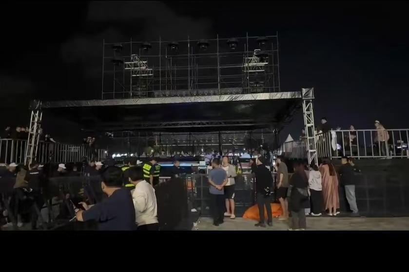 三亚ZIF电音节突发断电，观众寥寥无几，299元门票值不值？  第2张
